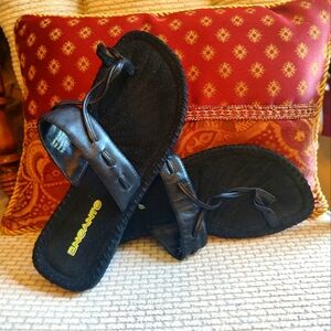 Encanto Women’s Leather Sandals Size 9 Leather Flat Black Flip Flops!